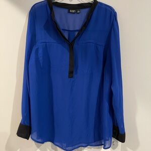 a.n.a Women's Blue Blouse with Black Trim